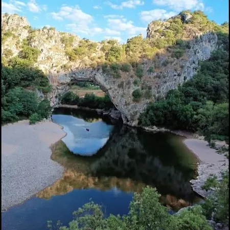 De L'auzon Pont D'arc 3ch *